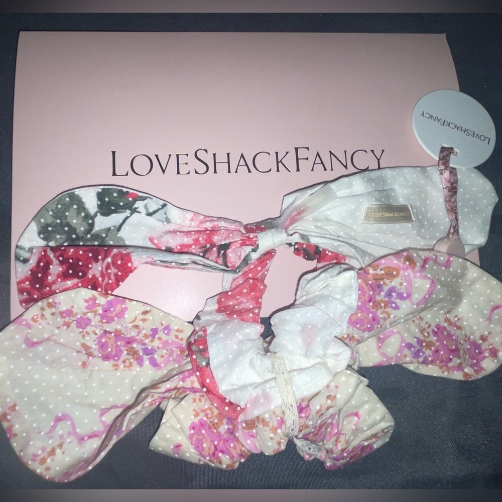 🌸LoveShackFancy Songbird Scrunchies. NWT.